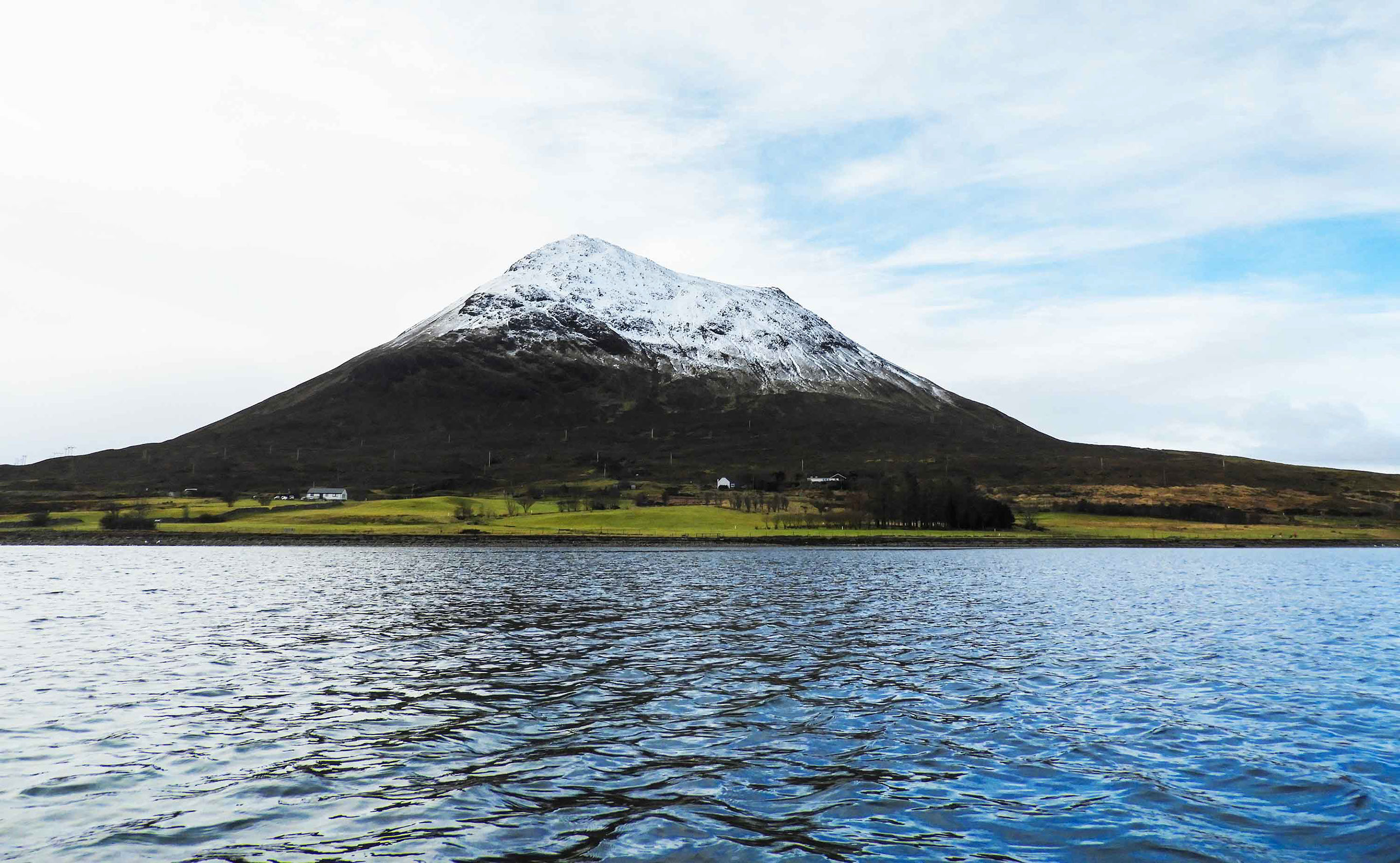 The Boathouse is a luxury self catering accommodation with sea views located in Sconser