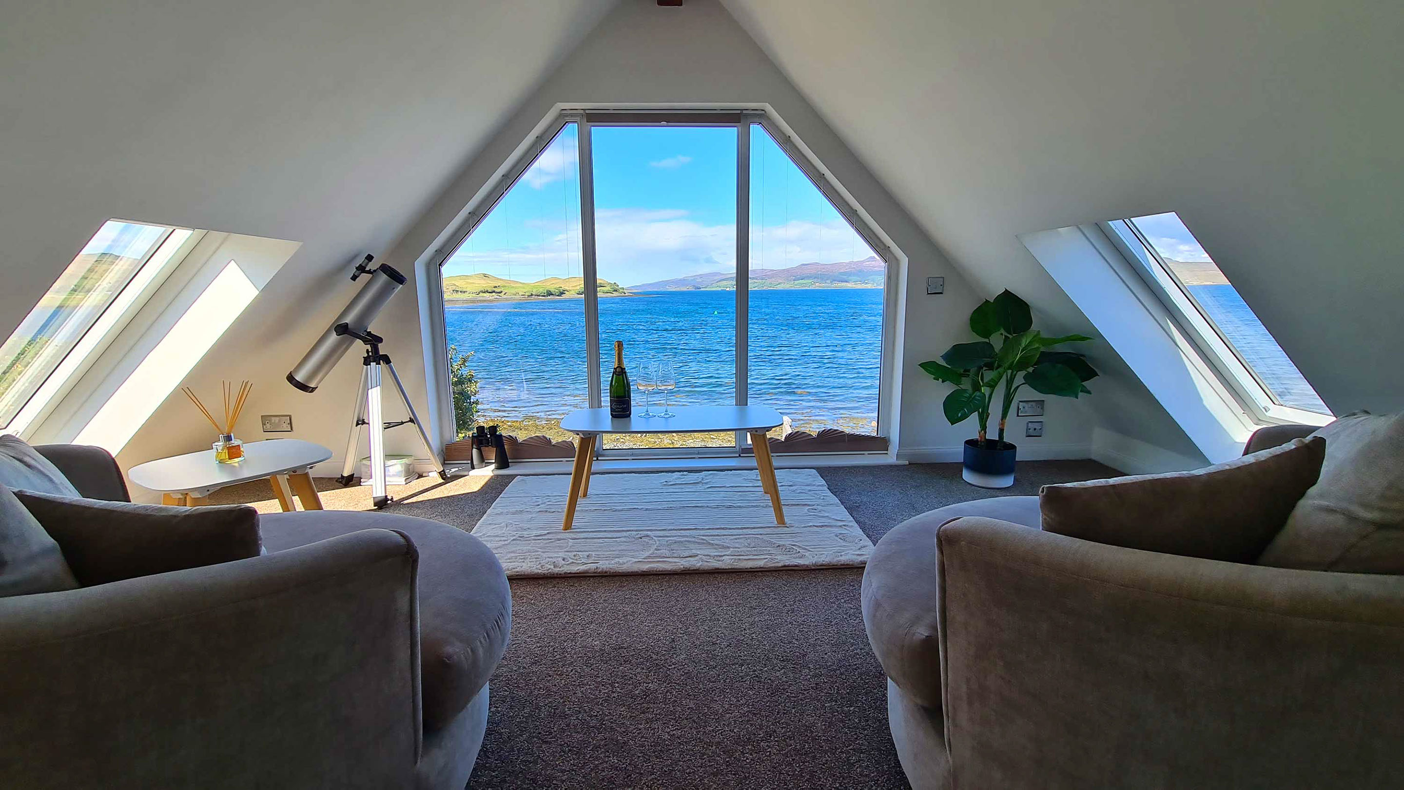 The Boathouse is a luxury self catering accommodation in Sconser on the Isle of Skye offering stunning sea views